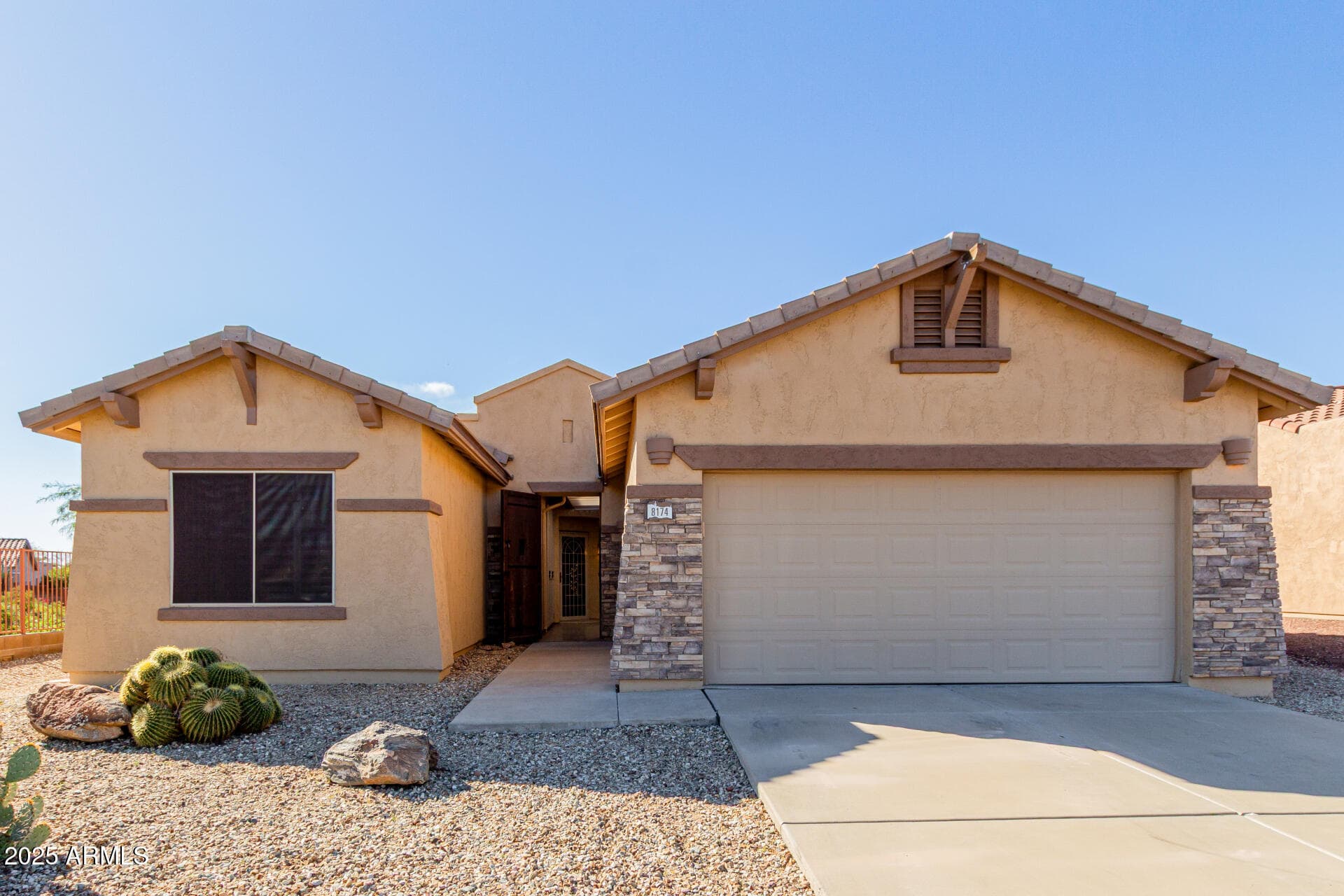 8174 MOUNTAIN AIR Lane